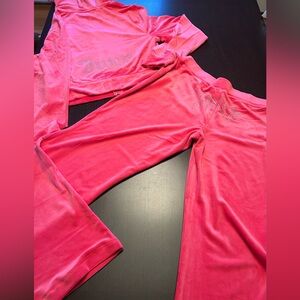 NWT Juicy Couture Velour Pink party Track Suit sweatsuit size large wome…